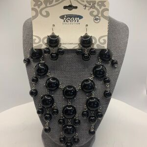 Icon Collection Earring and Necklace Set